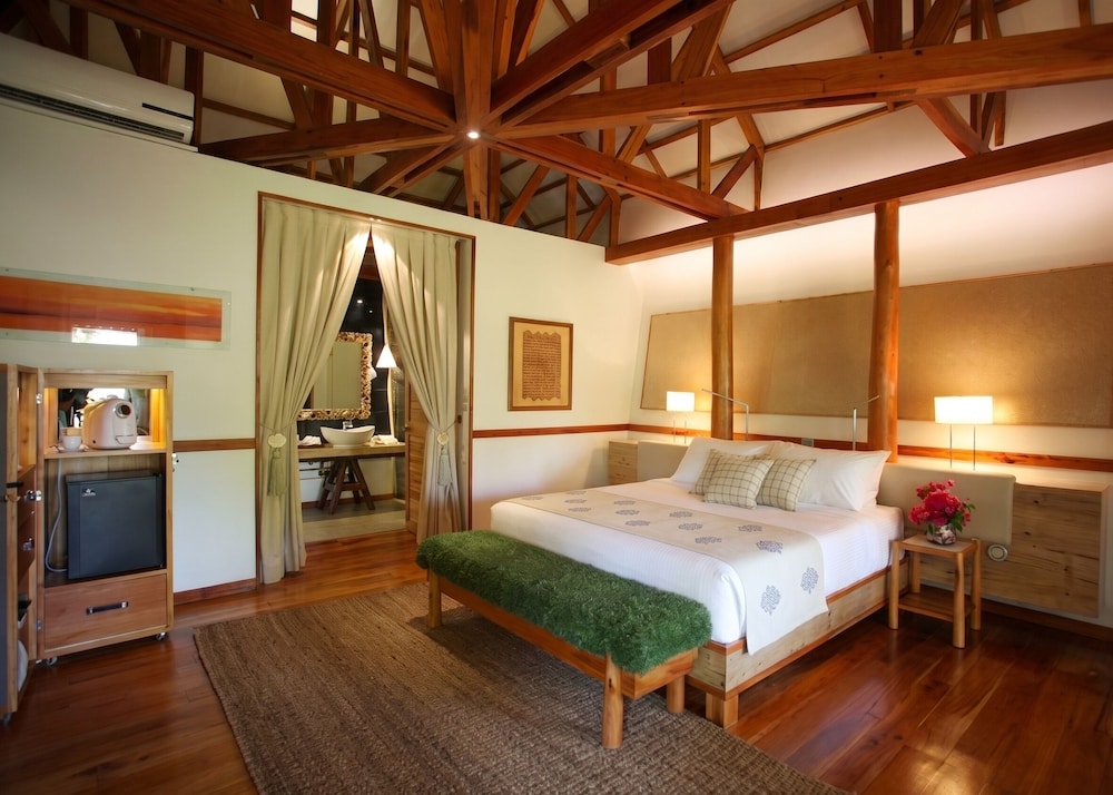 1 Bedroom, Luxury, Villa, 2 Double Beds, Garden Area
