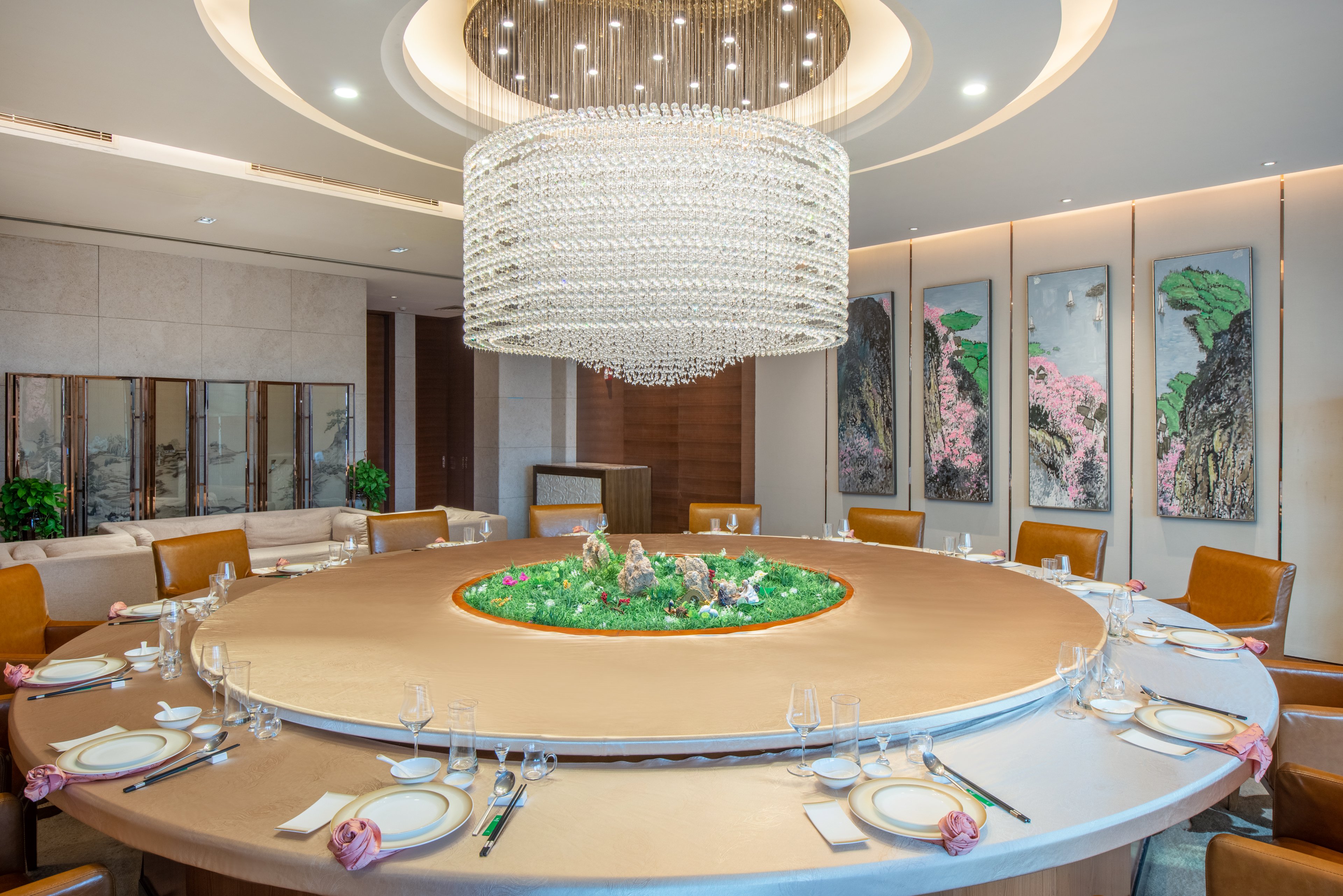 Holiday Inn Nantong Oasis International 63/78