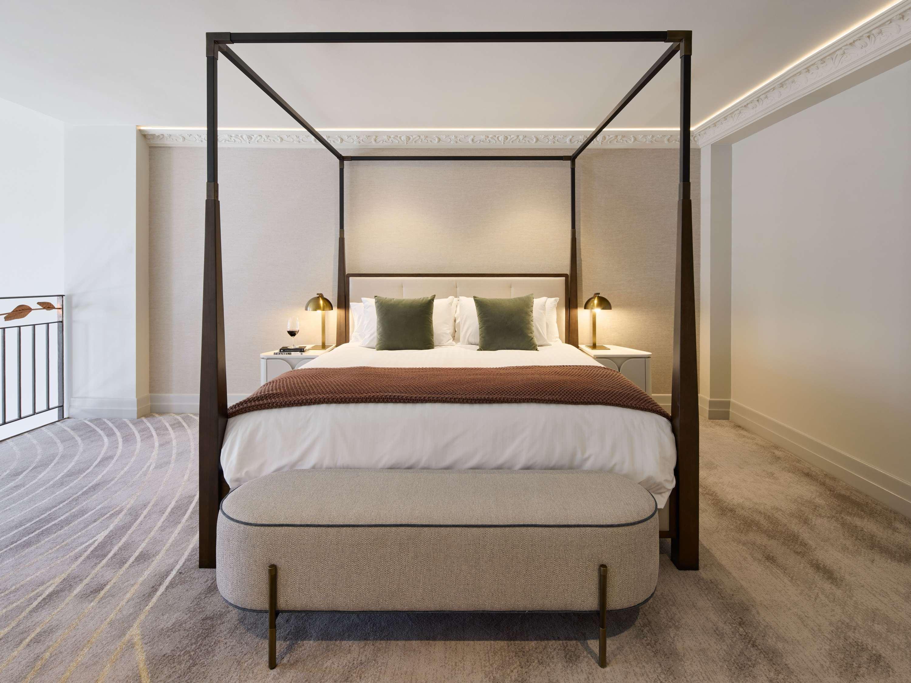 LOFT, SUITE, TERRACE, NORTH WING