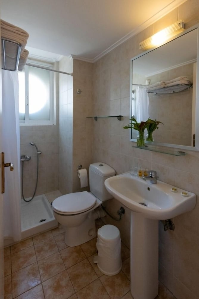 Hotel Ostria 42/45