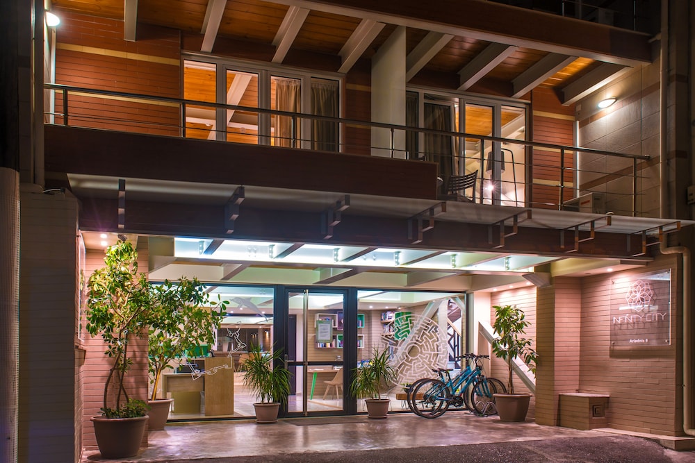 Infinity City Boutique Hotel 4/50