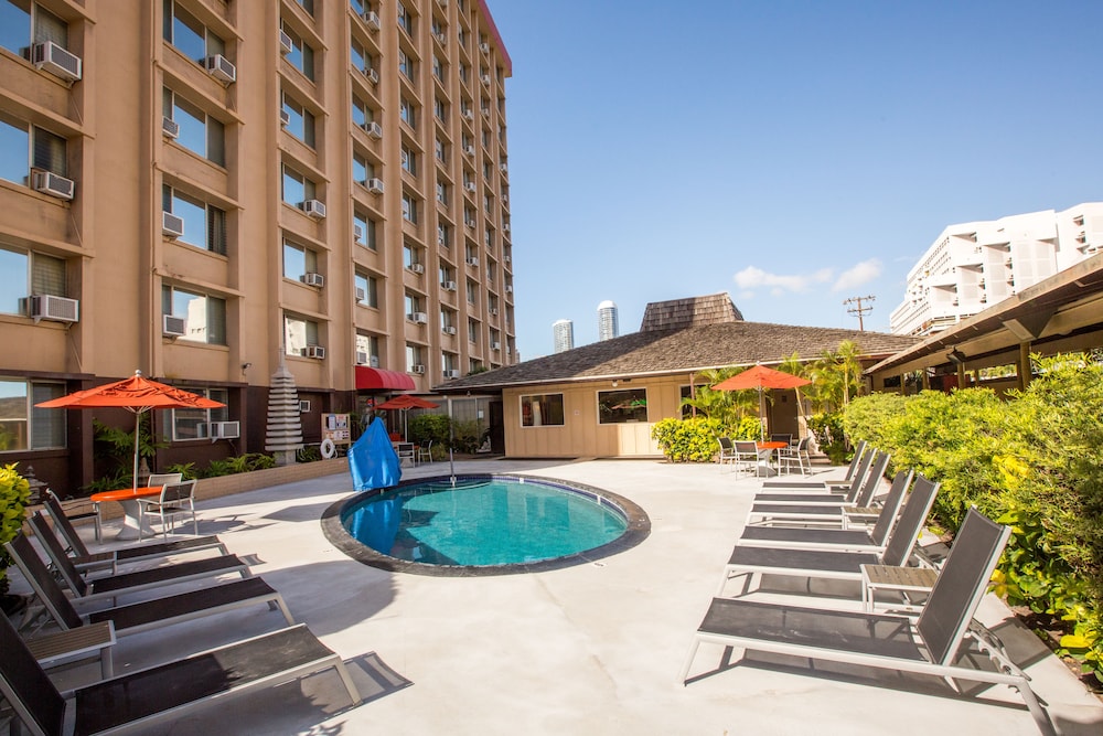 Pagoda Hotel 11/65