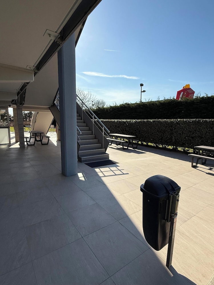 Fasthotel Roissy Saint Witz 28/50