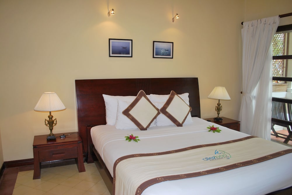 Allezboo Beach Resort And Spa 7/50