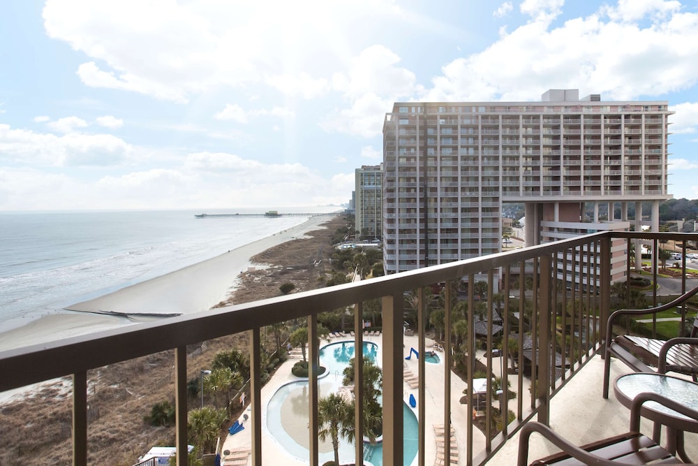 Hilton Myrtle Beach Resort 8/82