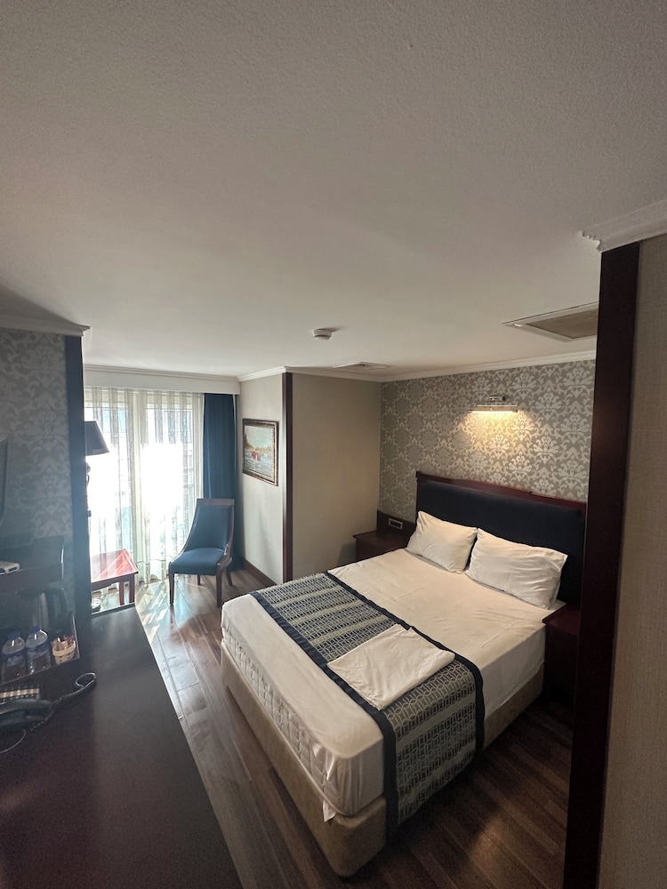 Boutique Princess Hotel 16/87