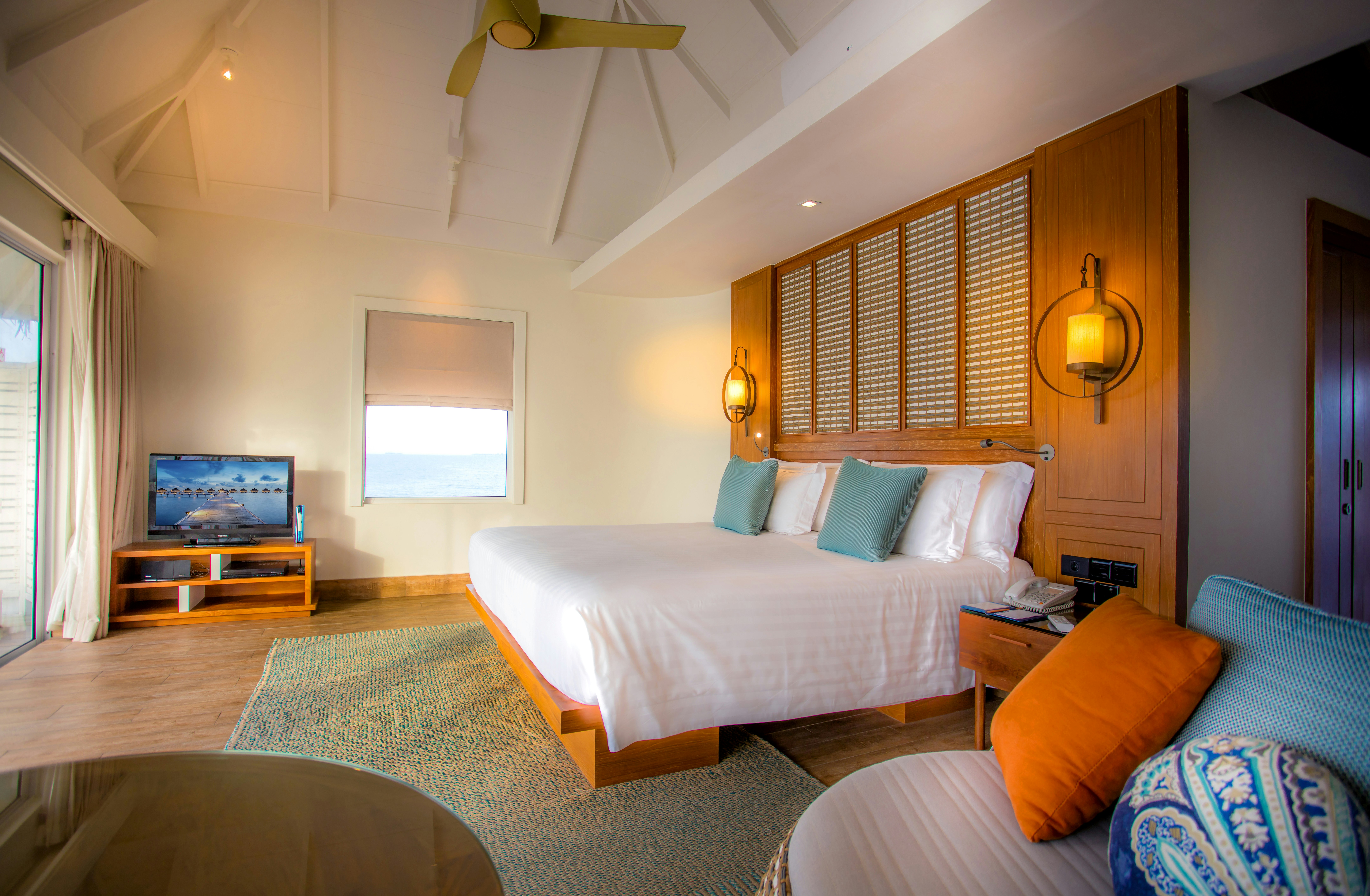 Machchafushi Island Resort & Spa Maldives, The Centara Collection 27/90