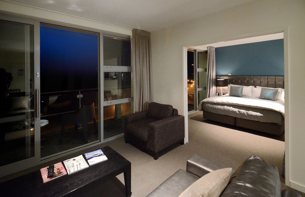 Hotel St Clair 20/39