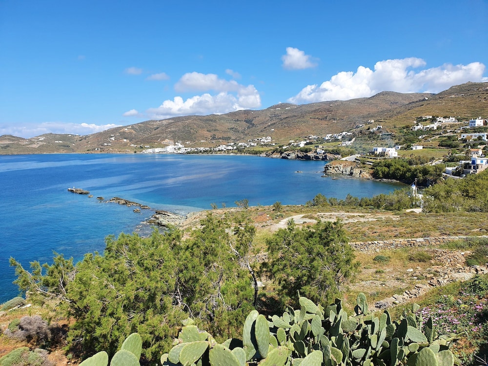 Stavros Bay 58/63