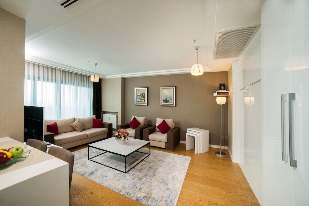 Radisson Residences Avrupa Tem Istanbul 47/66