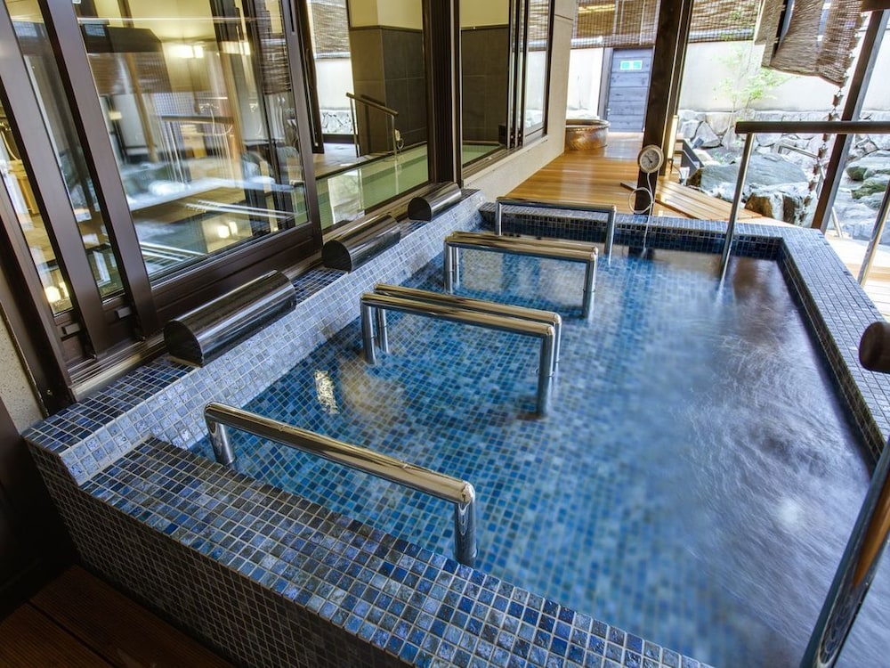 HIRUGAMI GRAND HOTEL TENSHIN 14/40