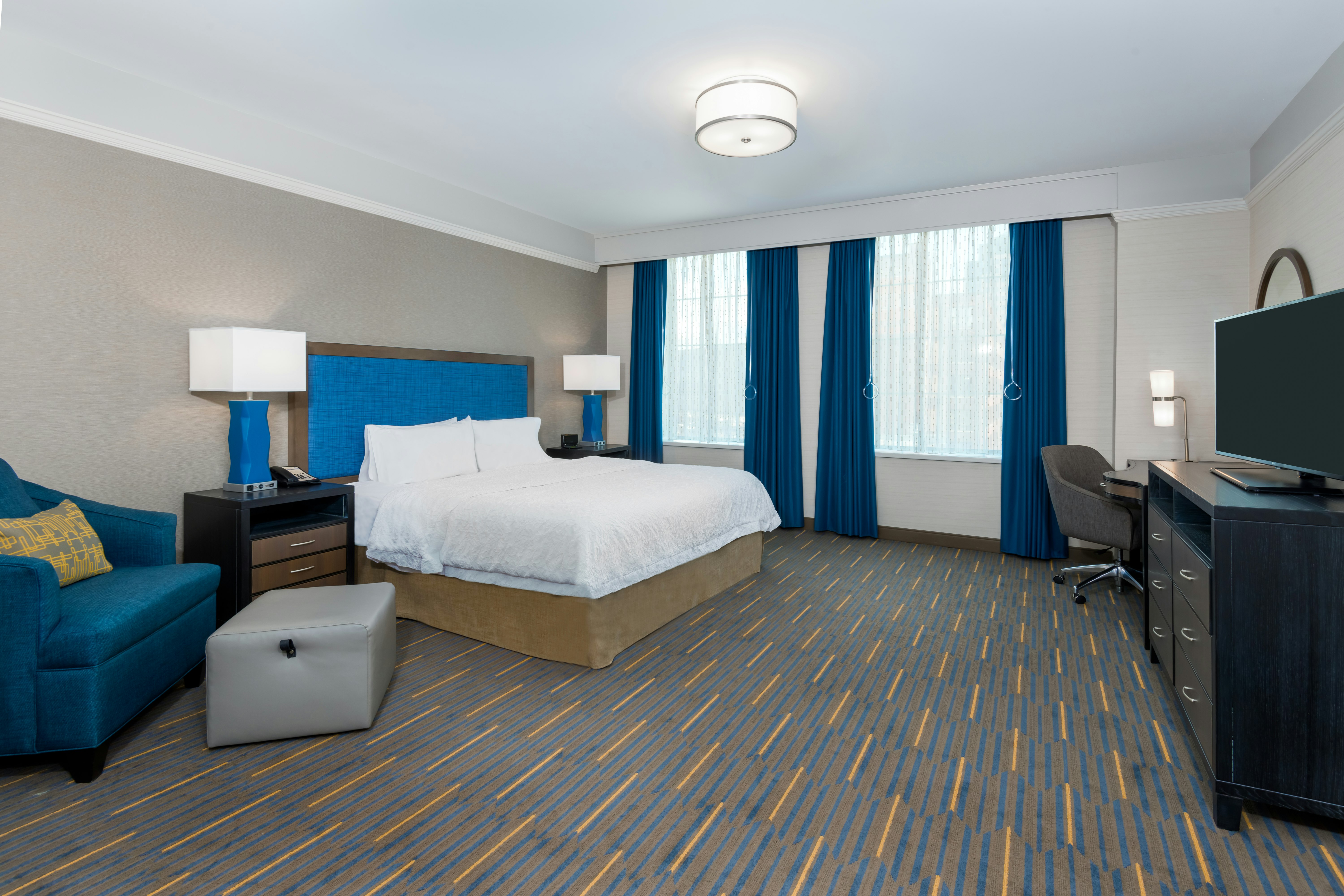 Room, King Bed, Accessible