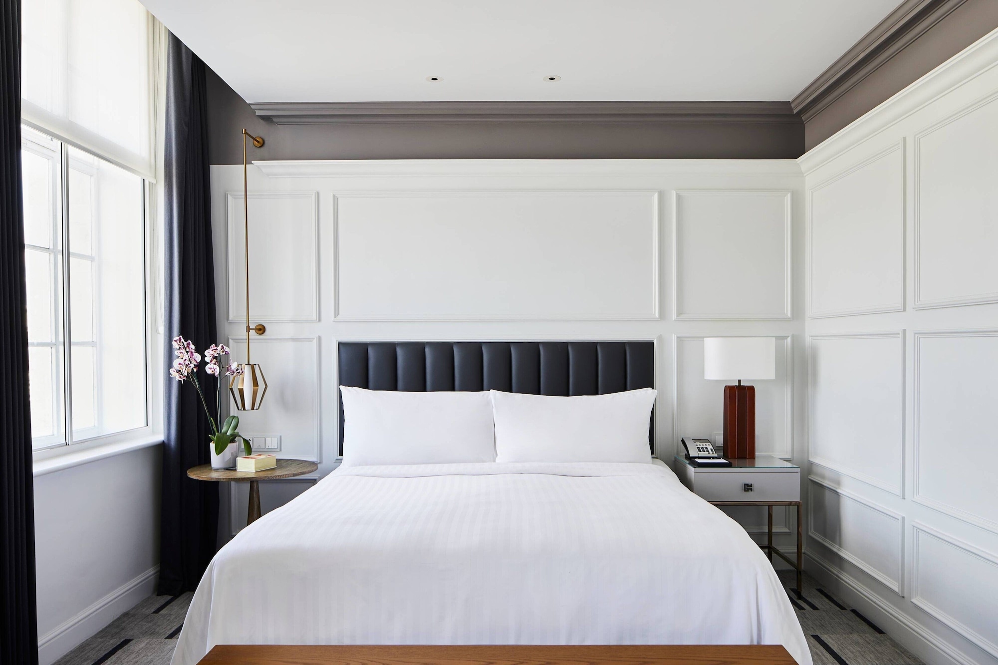 Executive, King Bed