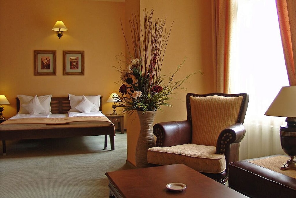Bella Muzica Hotel 16/50