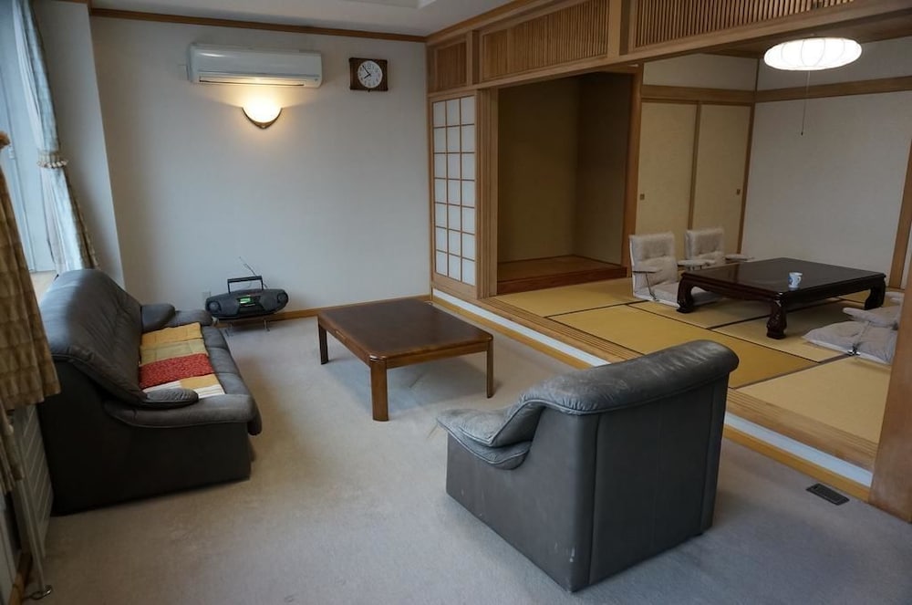 Tabino Sanpoyado Otaru Ekimae Guesthouse Ito Hostel 22/33