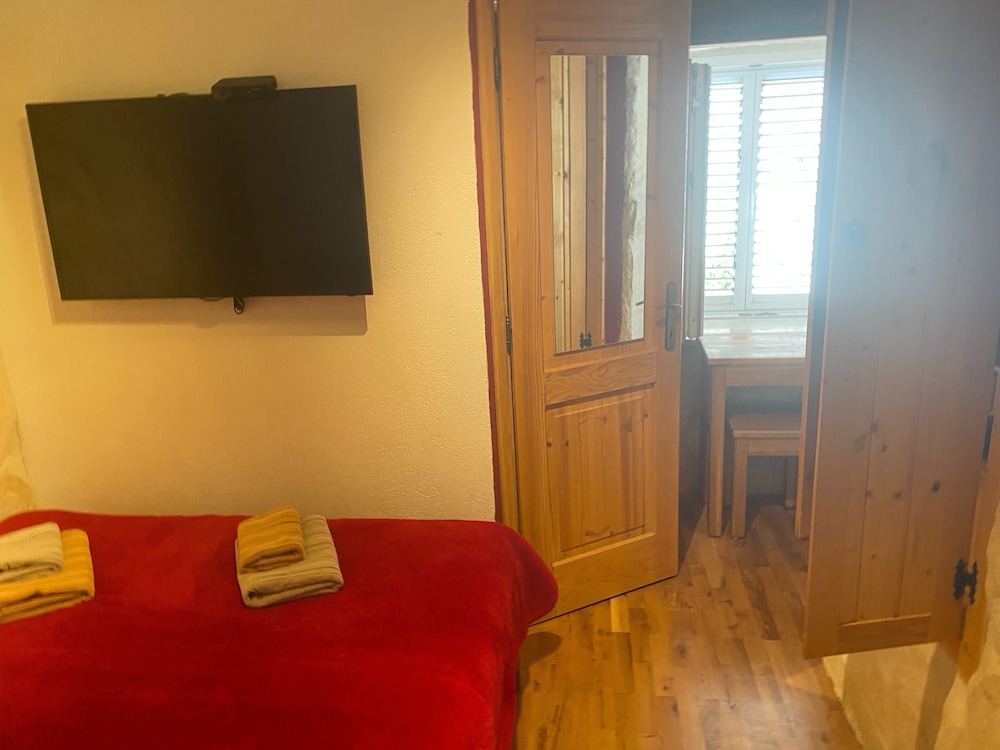 eddie s sea view rooms