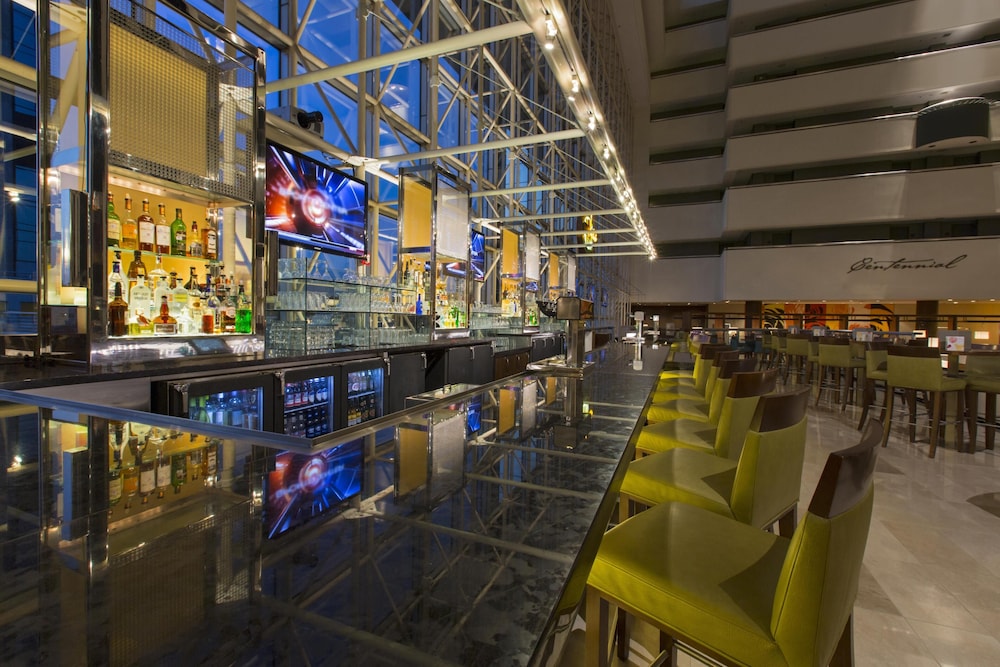 Hyatt Regency Dallas 60/78