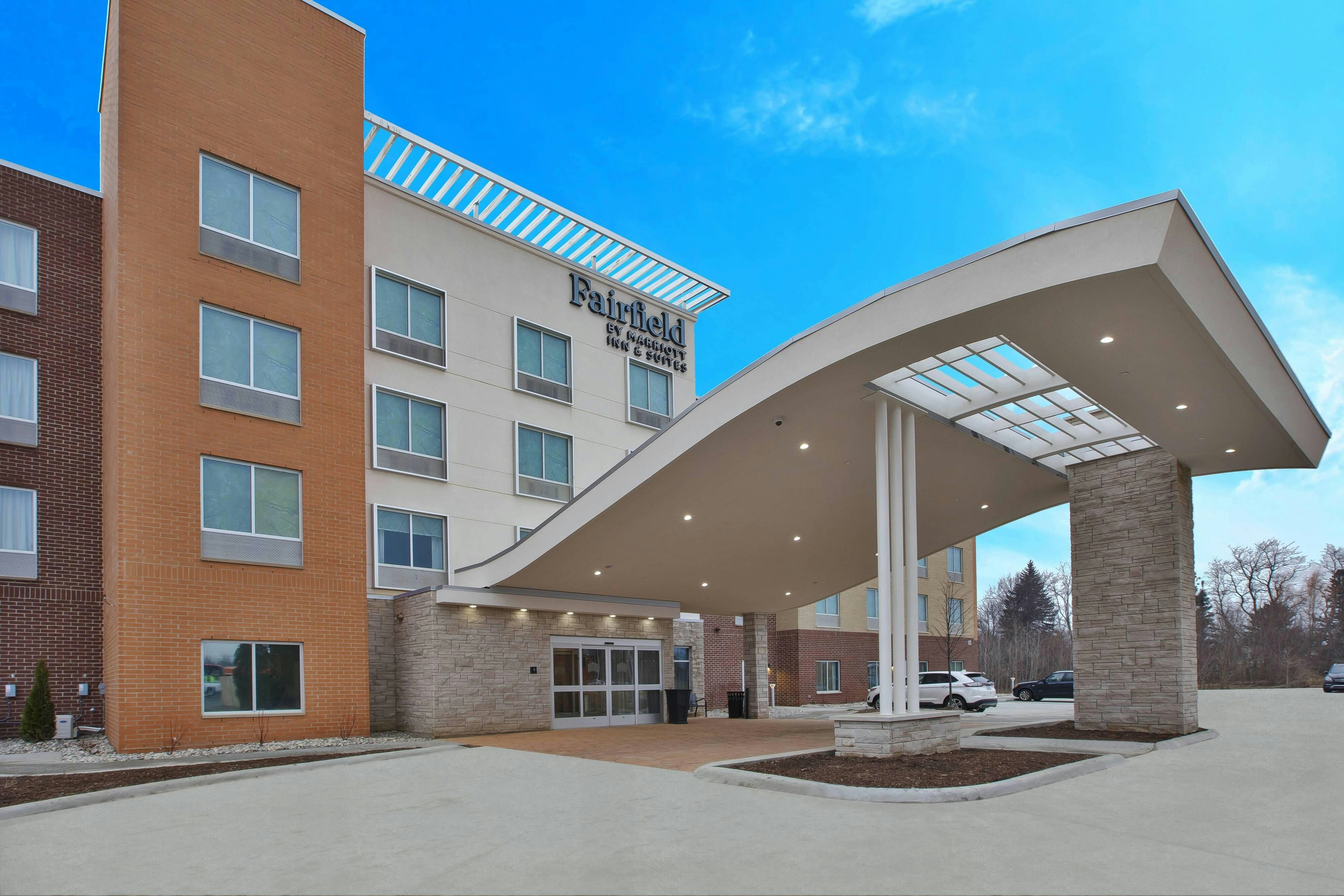 Fairfield Inn Suites Flint Grand Blanc 14/14