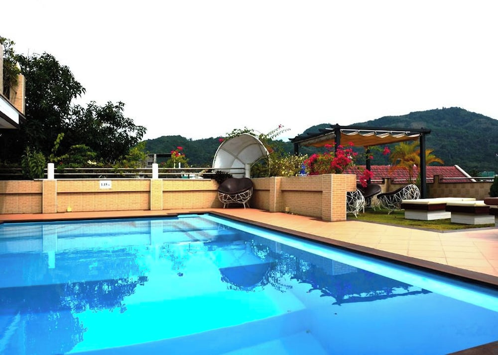 Swiss Villas Panoramic 43/75