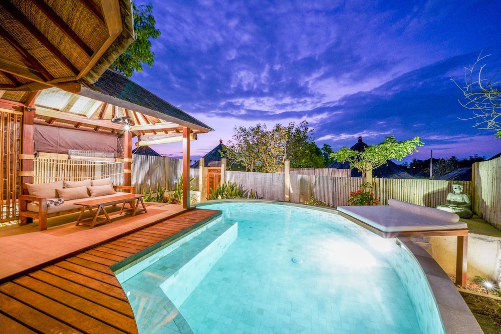 Blue Lagoon Avia Villas 34/50
