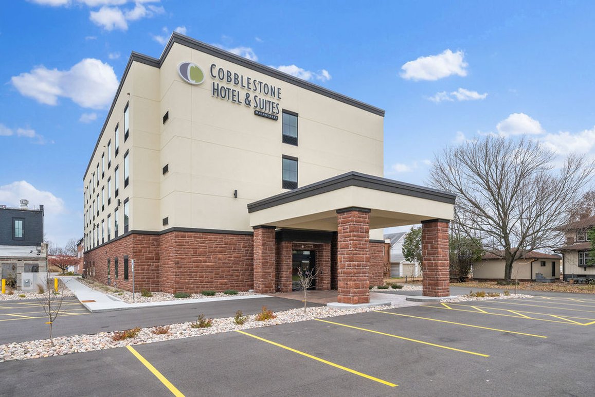 Cobblestone Hotel & Suites - Mosinee 21/23