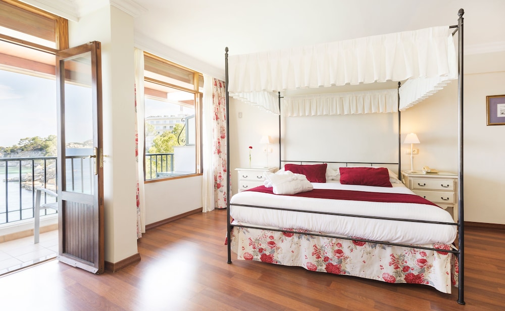 Hotel Cala Fornells 14/50