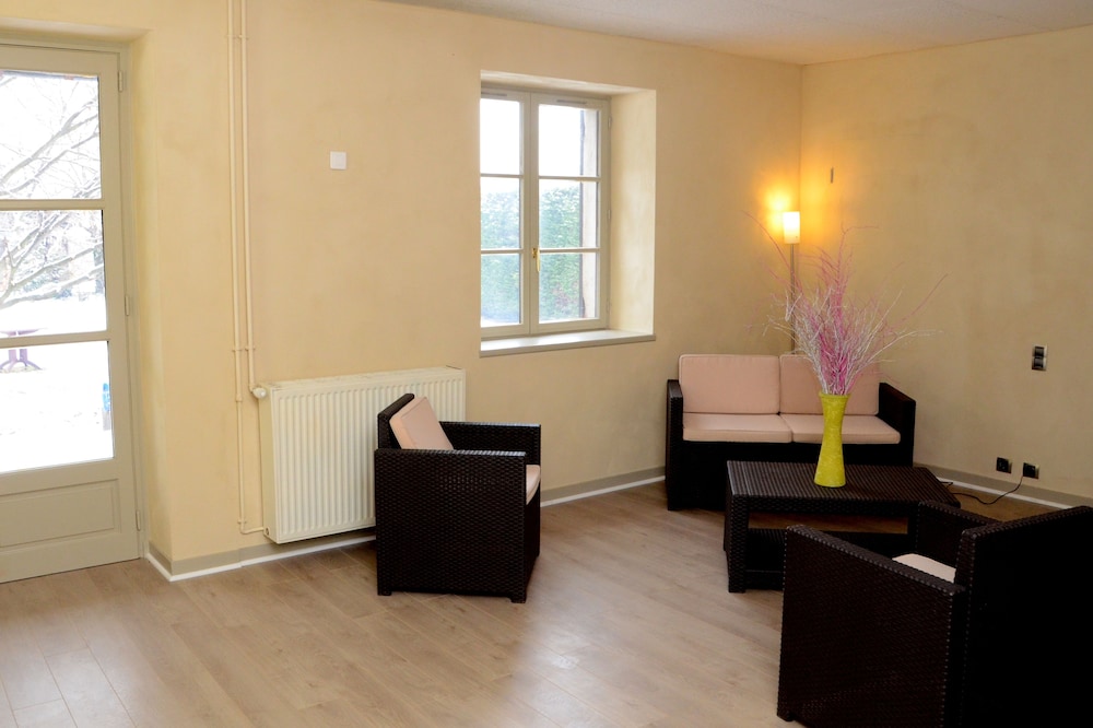 HOTEL SAINT-ROMAIN 39/58