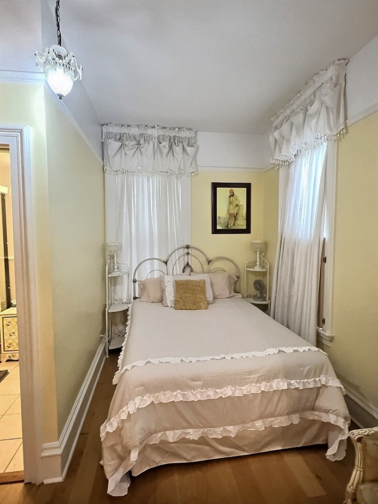 Lasalle Bed Breakfast 26/54