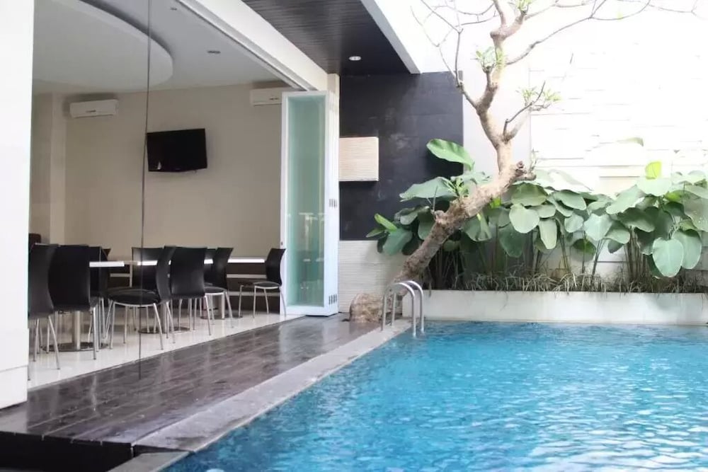Inkuta Residence And Villa 15/32