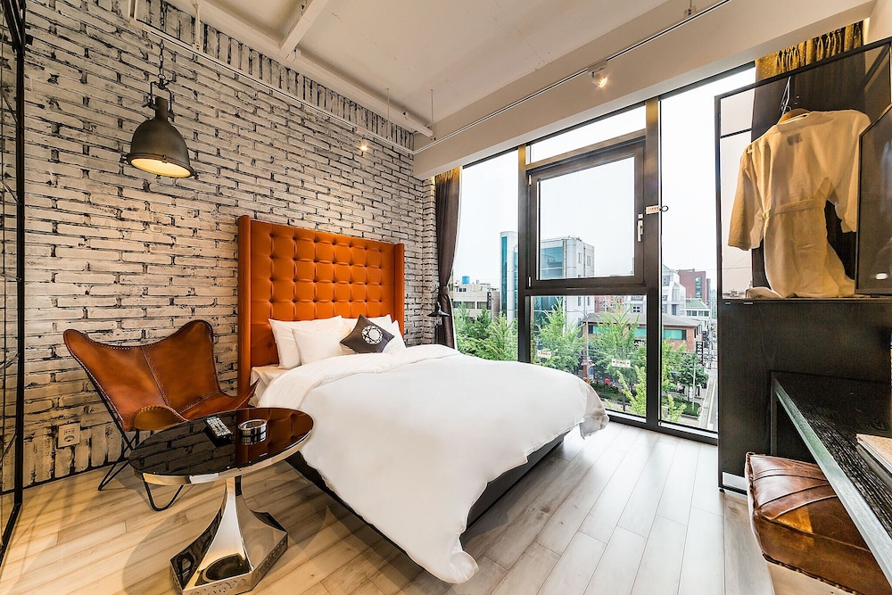 Hotel Cullinan Gaepo 11/58