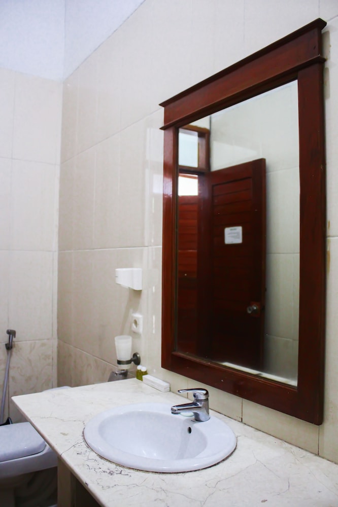 Nirwana Hotel Lembang by ZUZU 47/50