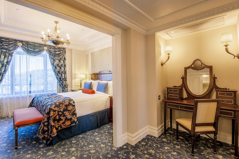 Fairmont Grand Hotel Kyiv 45/50
