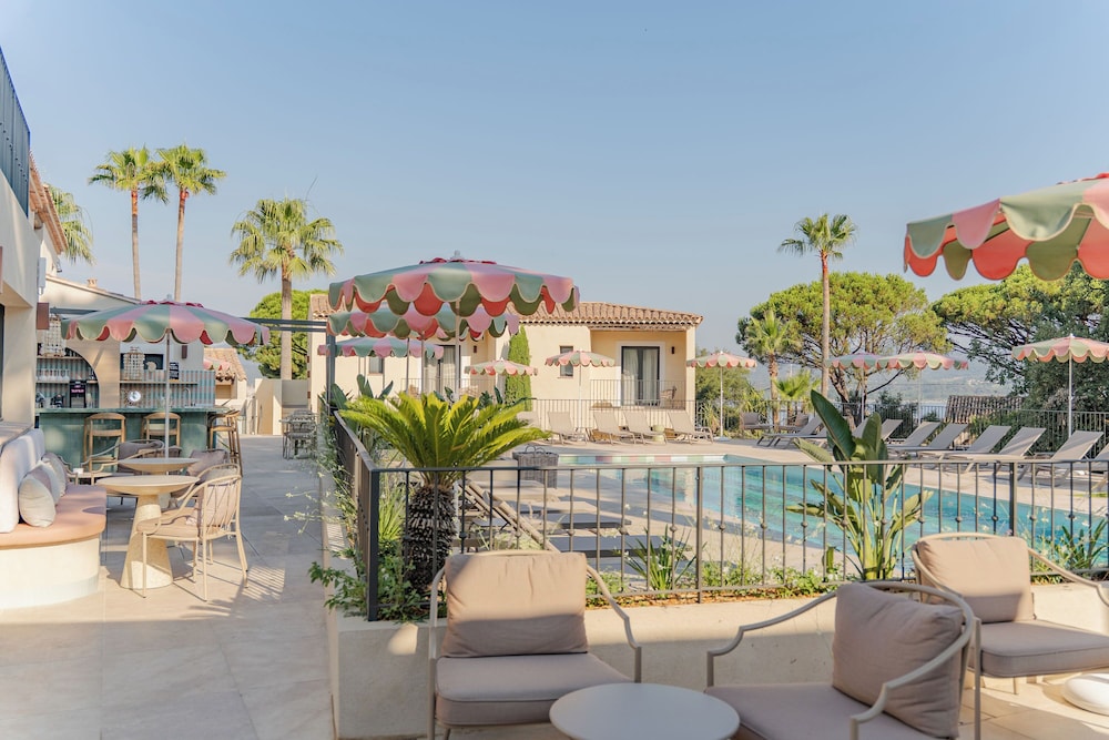Hotel les Capucines 1/50