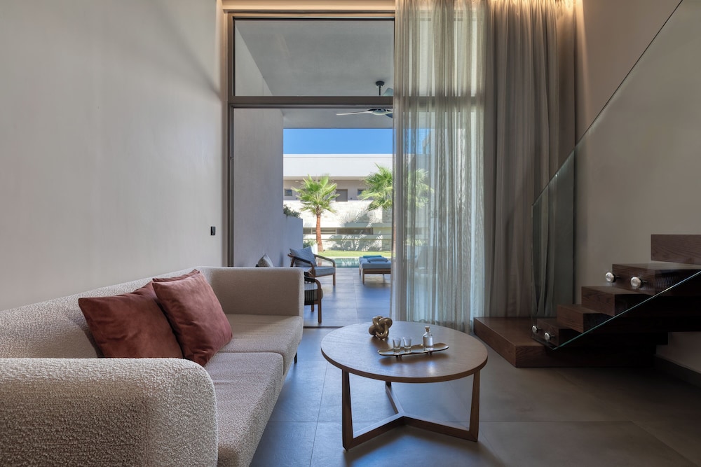 Castelo Boutique Suites by the sea 57/76