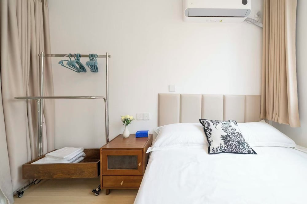 Go, Basic, Apartment, 2 Double Beds, Electronic Cigarette Only