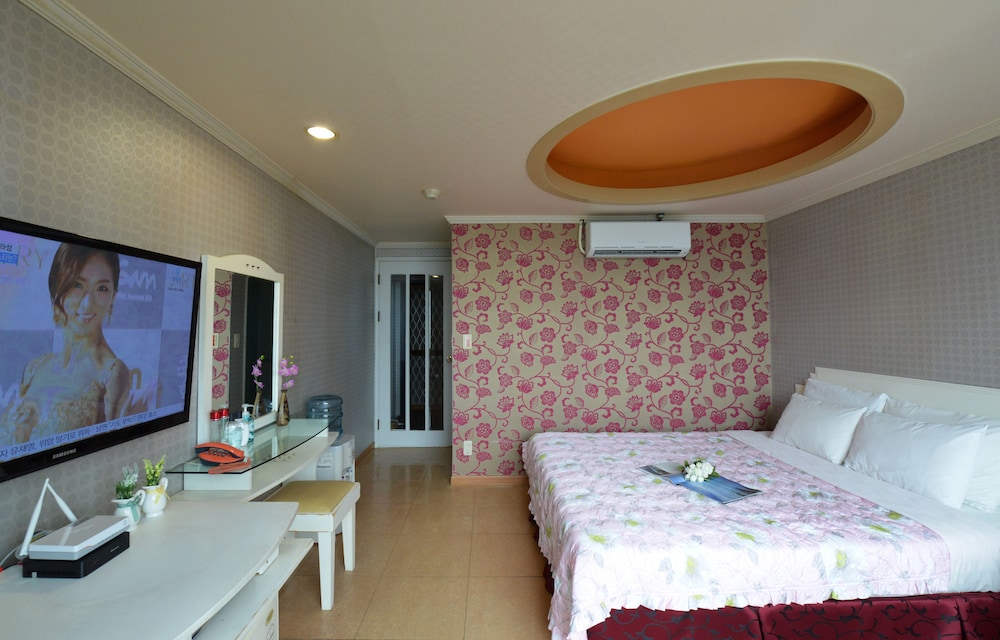 Nova Motel 19/100