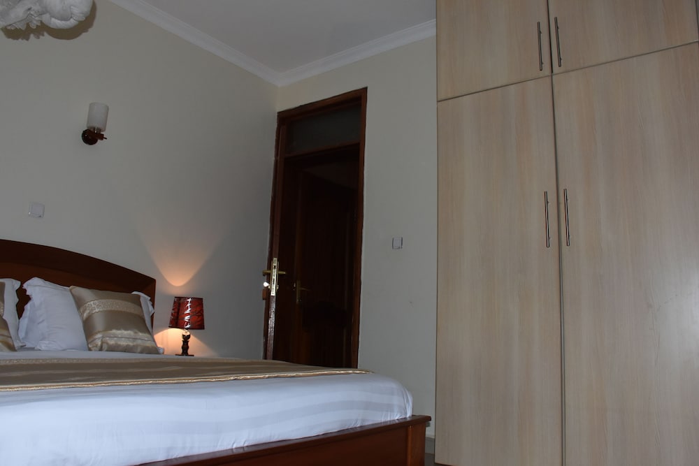 2 BEDROOMS, BASIC, APARTMENT, BALCONY