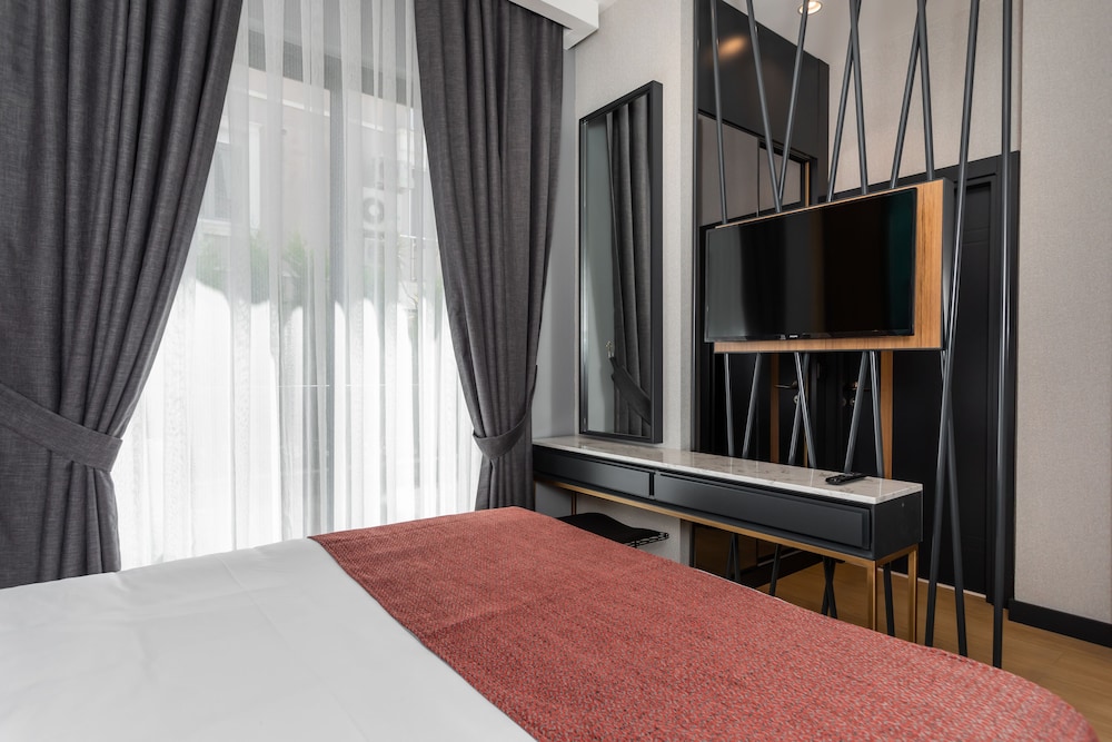 Nox Suite 35/69