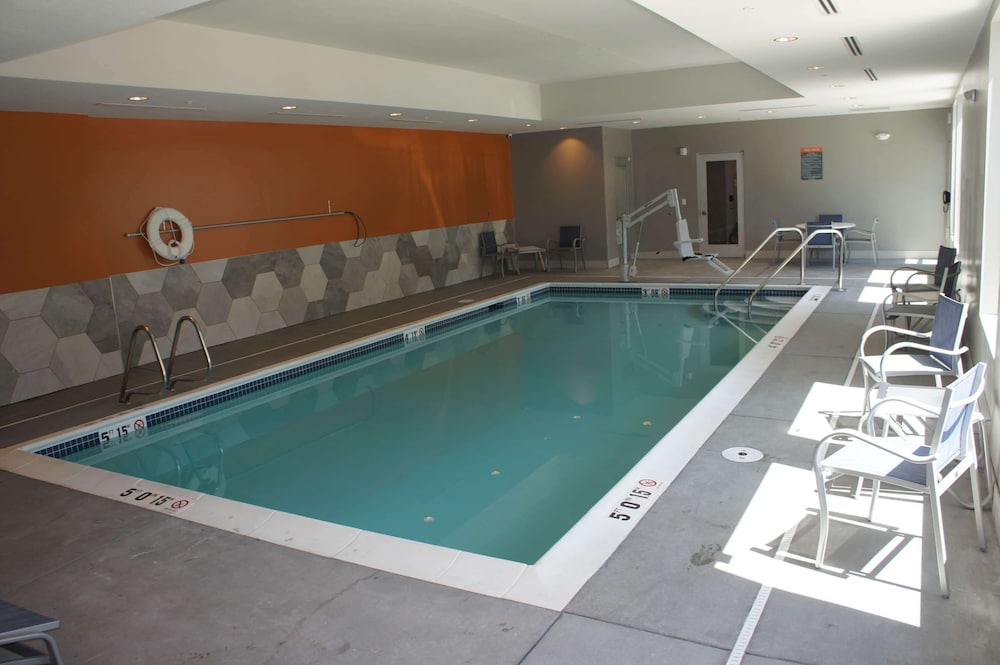 La Quinta Inn & Suites By Wyndham Marysville 36/57