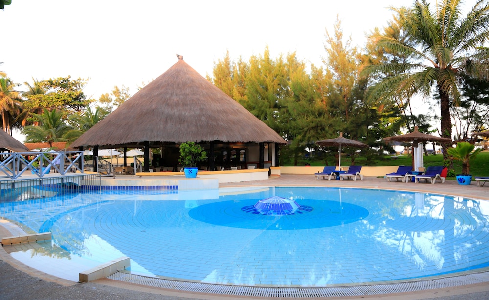 The Kairaba Beach Hotel 12/75