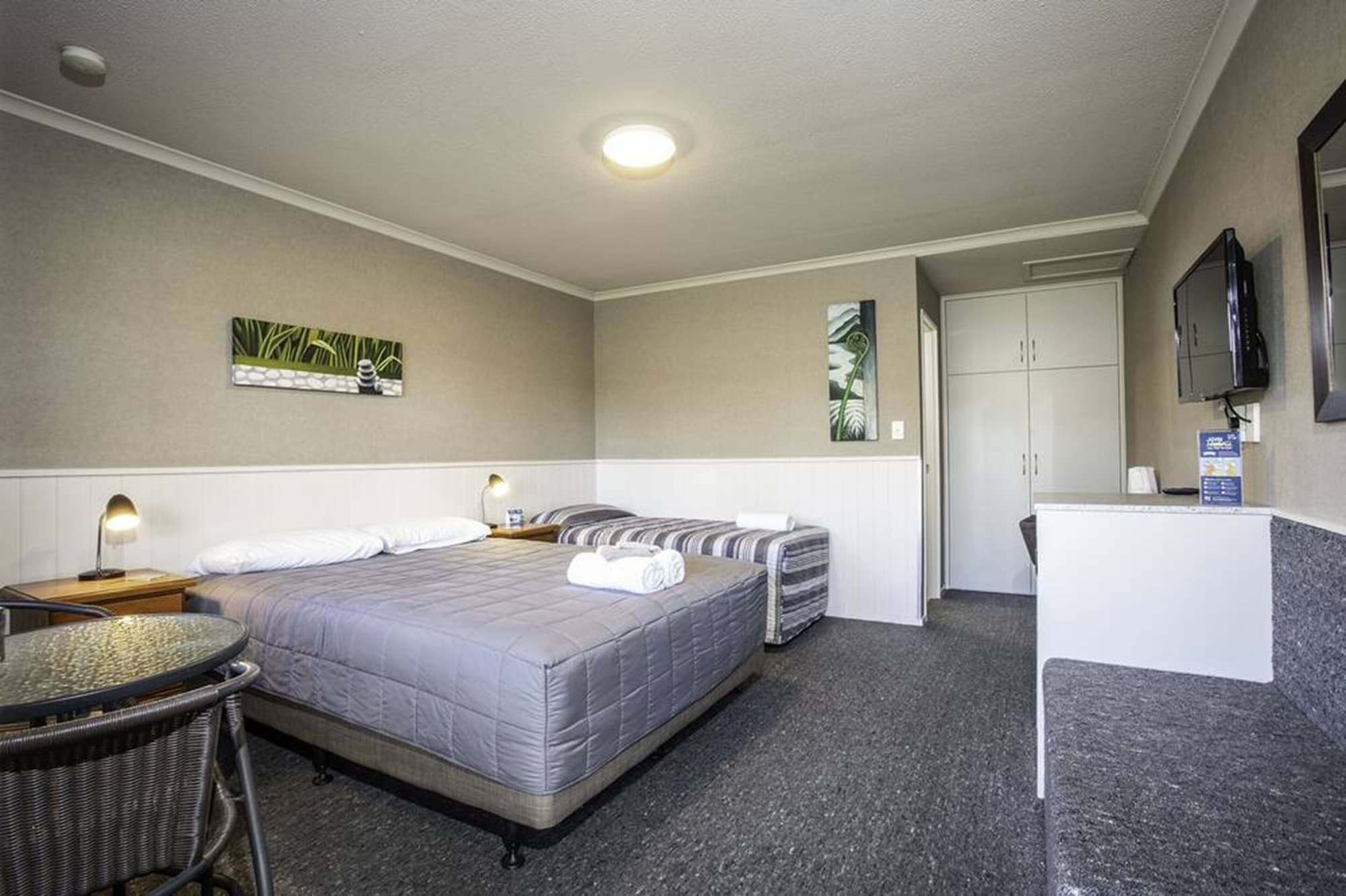استوديو بسرير مزدوج، Te Anau Top 10 Holiday Park 3/7