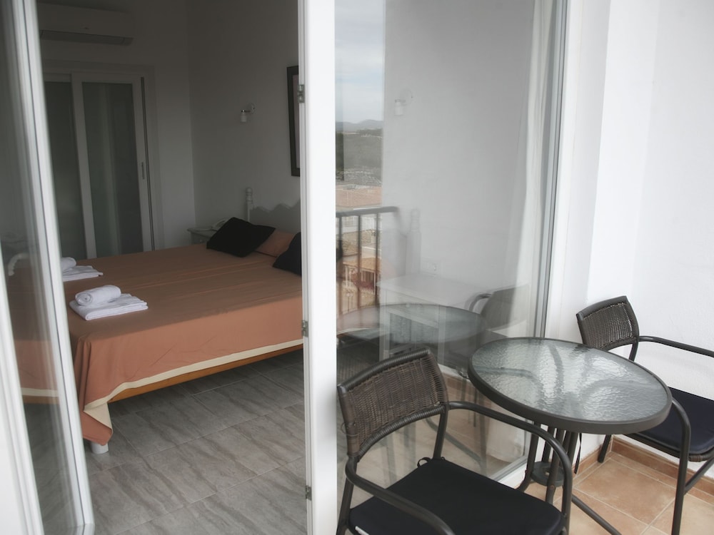 Hotel Rocamar 23/53