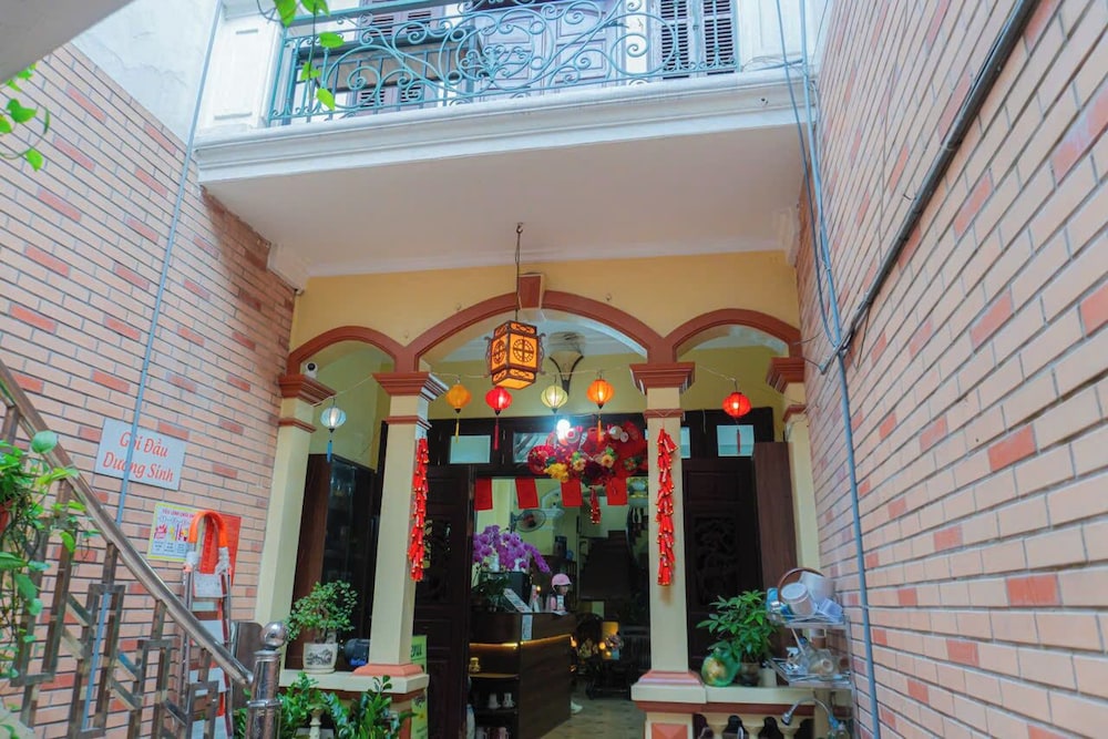 Il Divo Hostel 3/50