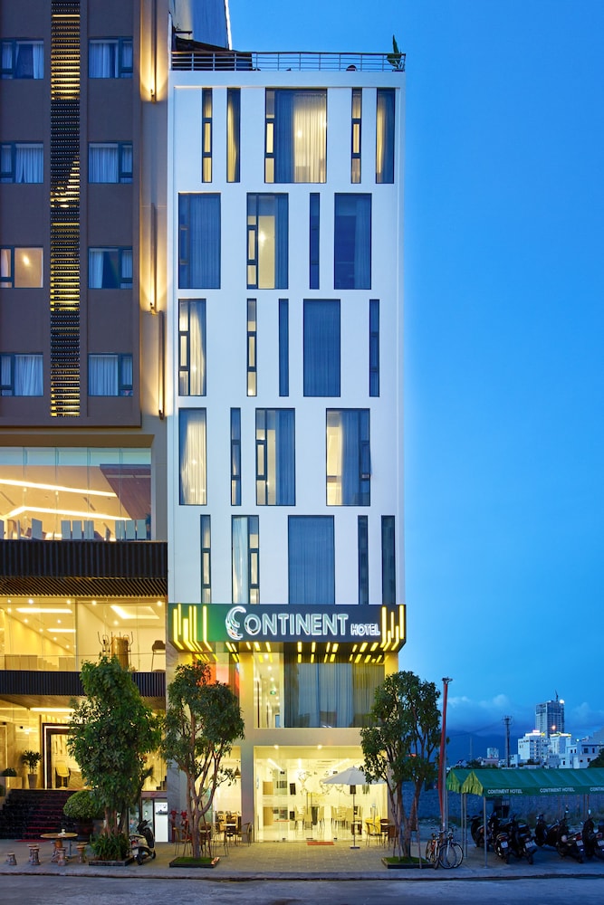 Continent Hotel Da Nang 1/22