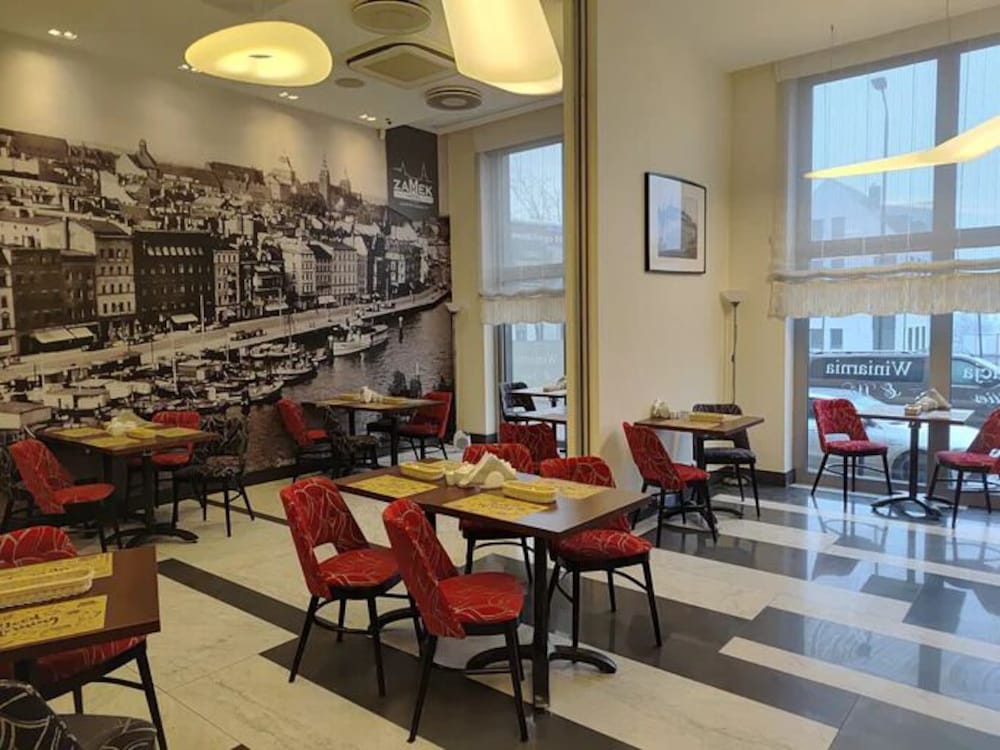 Hotel Zamek Centrum 37/50