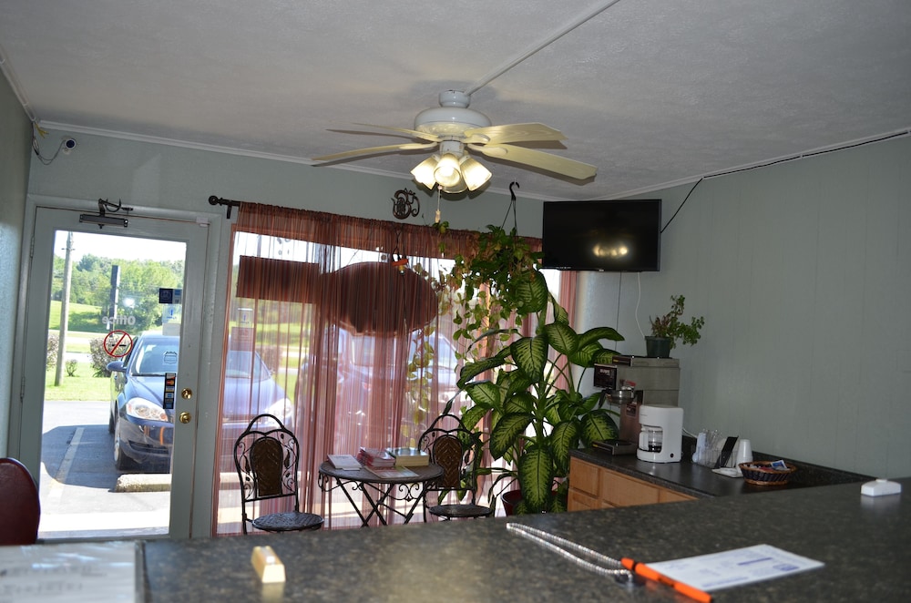 volunteer inn at church hill