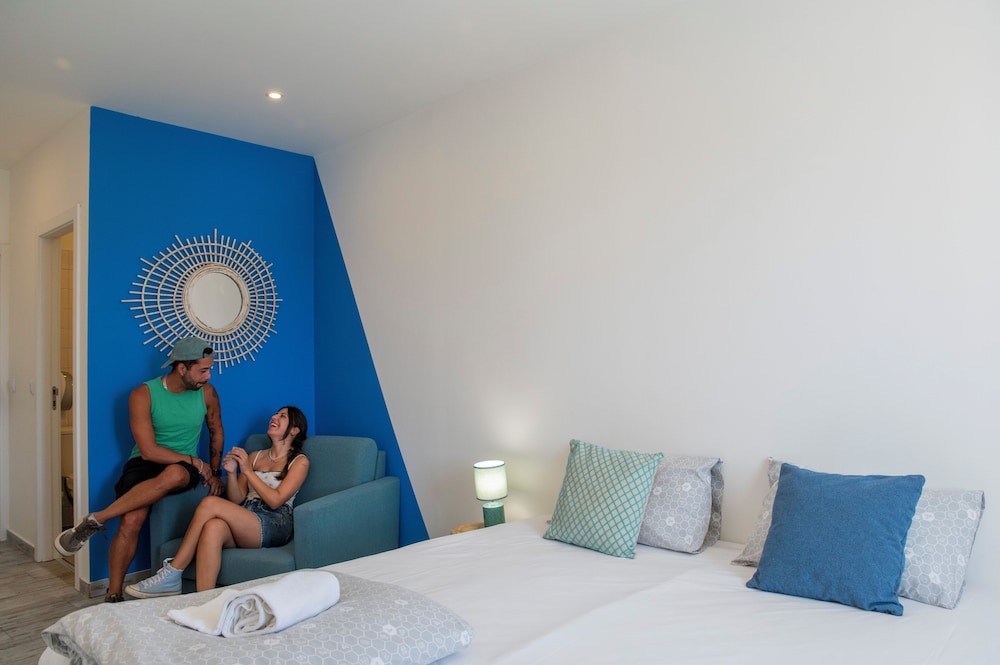 Room, Double Bed
