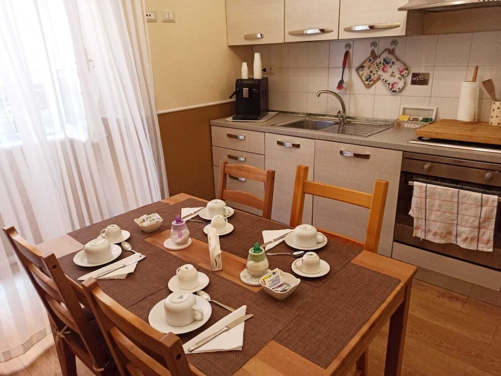 Domina Popolo B&B 39/47