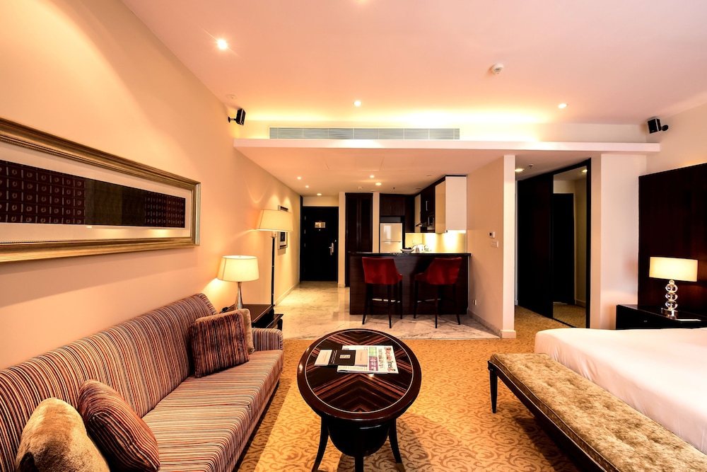 Oakwood Premier Prestige Ub City Bangaluru 38/55