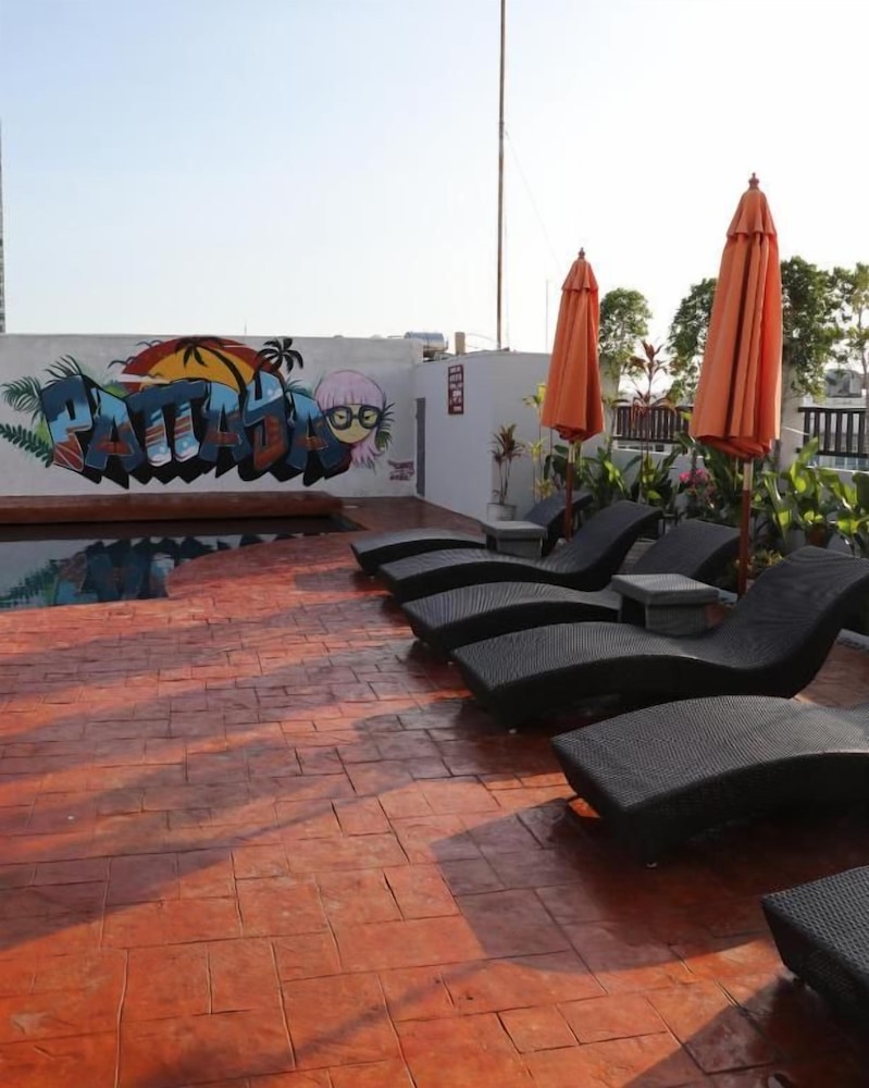Journeyhub Pattaya Central 58/59